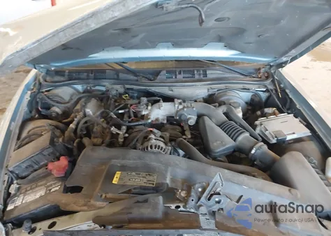 2008 Mercury Grand Marquis Gs из США, поврежденный, VIN 2MEFM74V58X630718